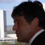 O ministro da Agricultura, Pecuária e Abastecimento, Mendes Ribeiro Filho, recebeu, na última quinta-feira (13) em Porto Alegre, documento do ...