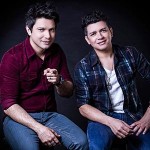 A dupla sertaneja Zé Henrique e Gabriel acaba de assinar contrato com a gravadora Som Livre. O primeiro CD dos ...