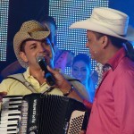 O programa “Frank Aguiar & Amigos” do cantor Sertanejo e político Frank Aguiar está sendo acusado de cobrar R$ 6 ...