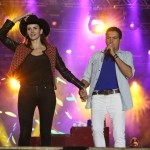 A noite de ontem foi especial para o cantor Paulinho Reis. Durante a sua primeira apresentação na maior festa do ...