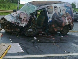 Marcos e Ryan sofreram acidente no sábado (30/01), em Mauá da Serra (PR).