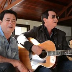 Ataíde e Alexandre cantam sucessos no programa "Amigos do Teodoro e Sampaio" deste domingo (13)