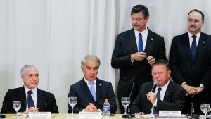 Em reunião na FPA, com a presença de Michel Temer, Maggi menciona necessidade de simplificar marco regulatório do setor