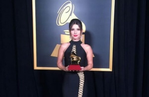 Paula Fernandes no Grammy Latino 2016