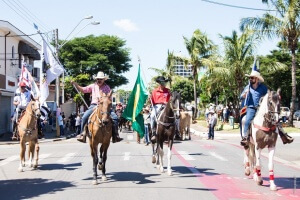 Desfile de Cavaleiros em Sumaré (SP)