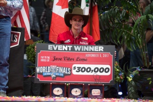 José Vitor Leme conquista a etapa de Las Vegas e o Rookie of The Year International