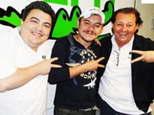 Morre o cantor e compositor Airo Garcia, autor de ” Decida ” , ” Ela encasquetou ” entre outros sucessos. ...