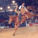 Barretos 2011 – Rodeio internacional proporcionou um cardápio variado aos amantes de provas e montarias. O segundo dia do rodeio ...