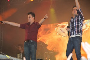 Durante show na cidade de Limeira, João Neto e Frederico contaram para a plateia um pouco de sua história A ...