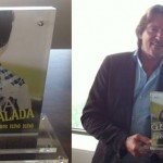 Durante sua primeira turnê pela Europa, Gusttavo Lima recebeu hoje, 04, em Amsterdã na Holanda um prêmio pela música ‘Balada ...