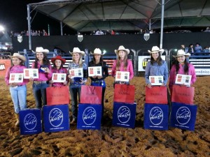 Fatiana Ferreira venceu a etapa de Limeira (SP) e mostrou que quer brigar por mais um título. A Competidora de Guaíra, faz um bom campeonato, chegando em quase todas as finais. Em Limeira, ela foi a grande campeã da Feminina. ...