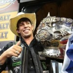 Não deu para o bicampeão mundial, Silvanos Alves, levar o tútulo da PBR em 2013. Antes mesmo da etapa da Final Mundial de ...