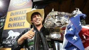 Não deu para o bicampeão mundial, Silvanos Alves, levar o tútulo da PBR em 2013. Antes mesmo da etapa da Final Mundial de ...