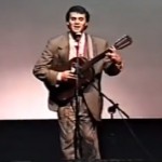 Almir Sater com sua viola de dez cordas e o saudoso maestro Zé Gomes tocando o sucesso “Rasta Bonito”  de ...