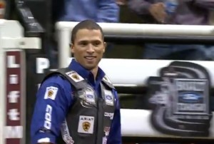 Eduardo Aparecido vence pela primeira vez uma etapa da PBR, e coloca seu nome na história da competição. A etapa ...