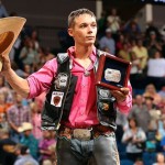 Gage Gay foi o campeão da 1ª etapa, após férias, da PBR em Tulsa, Oklahoma, após a vitória o americano ...