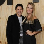O cantor Gian e sua esposa, a blogueira de moda Tati Moreno, estiveram presentes no São Paulo Fashion Week (SPFW) nos ...