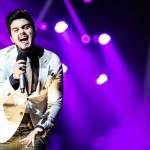 Luan Santana foi o primeiro artista brasileiro a receber o prêmio internacional “Play de Ouro”, destinado aos canais que ultrapassaram ...