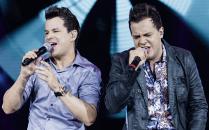 João Neto e Frederico anunciam CD para comemorar 10 anos de carreira Comemorando os dez anos de carreira, a dupla ...