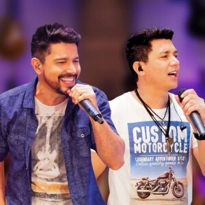 Zé Henrique & Gabriel anunciam gravação de novo DVD! Até o momento estão confirmadas as participações especiais de Chitãozinho e Xororó e Maiara e Maraisa.
