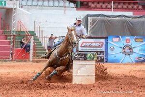 Ana Carolina Cardozo, de Araraquara/SP, lidera o ranking da categoria principal e é a favorita ao título de 2017