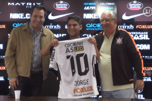 Jorge será o protagonista do filme ‘Jorge – O Corinthiano’. Cantor substituirá Luan Santana em filme que tem previsão de estrear ainda no primeiro semestre de 2018. Durante coletiva de imprensa que aconteceu na manhã desta sexta-feira (01), no CT do ...